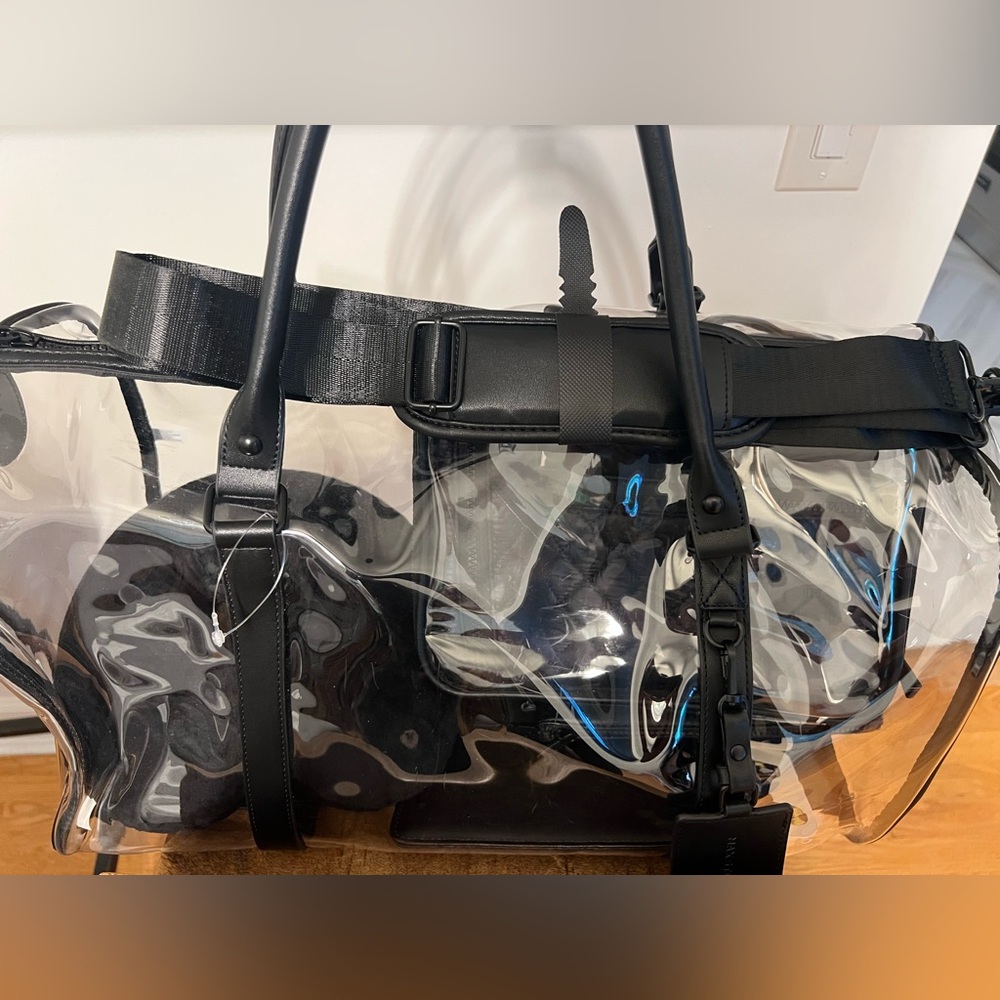 Max studioTransparent large Black duffle Bag, toiletry, passport, glasses pillow - Picture 3 of 9